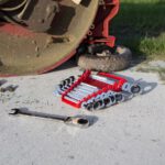 Organize DIY - red and gray metal tool